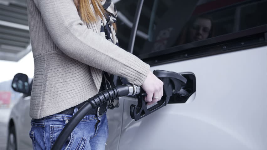 9 Ways To Save Fuel When You Hire A Car